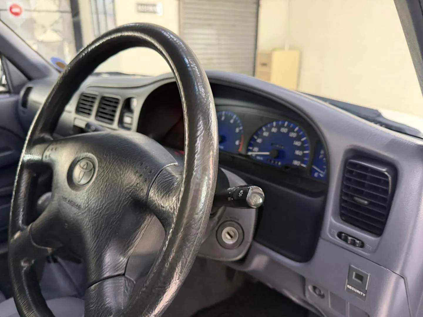 2002 Toyota Hilux 2700i Double Cab 4x4 Raider, photo 9 of 14