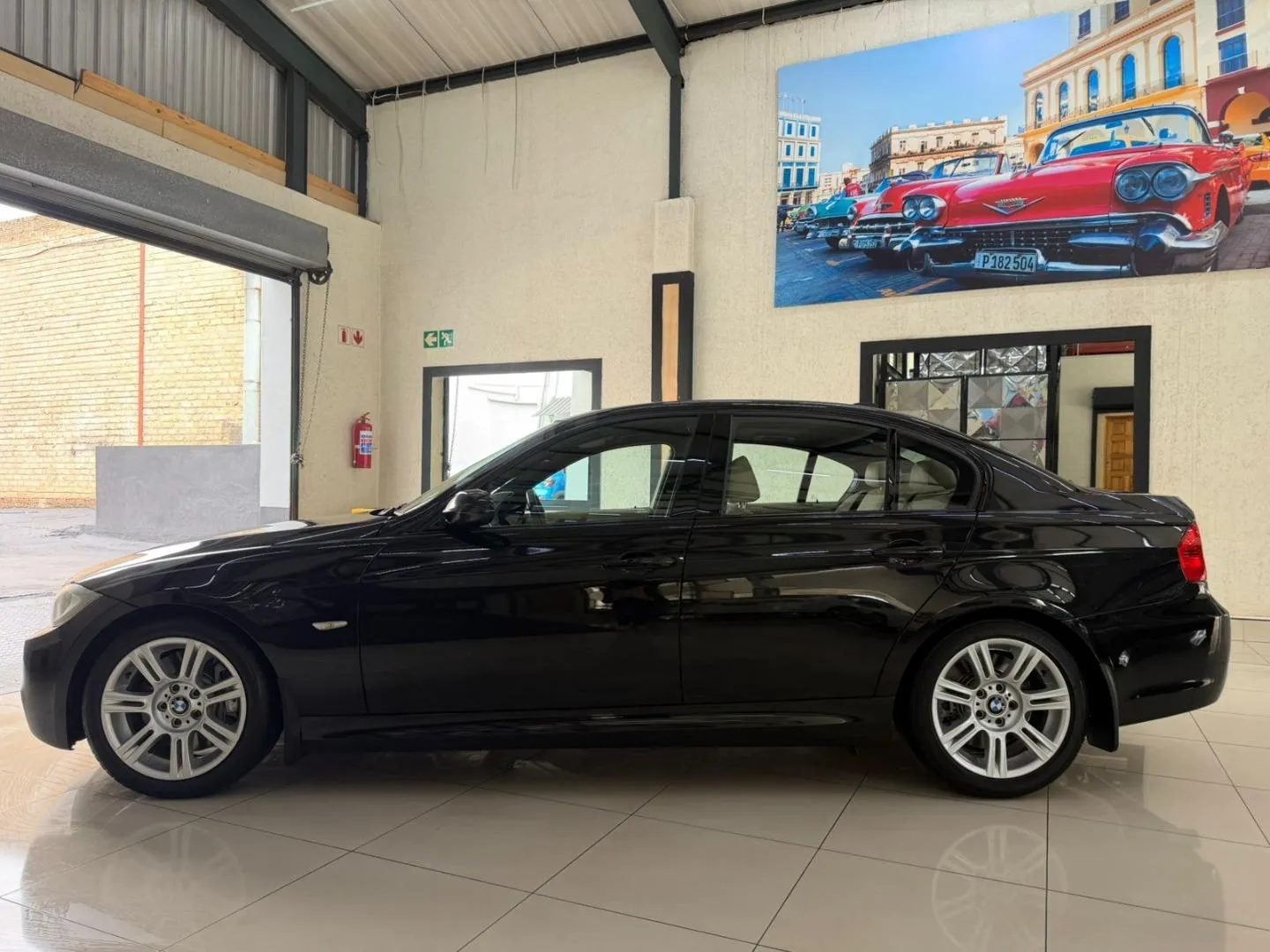 2007 BMW 3 Series 335i Auto, photo 3 of 7