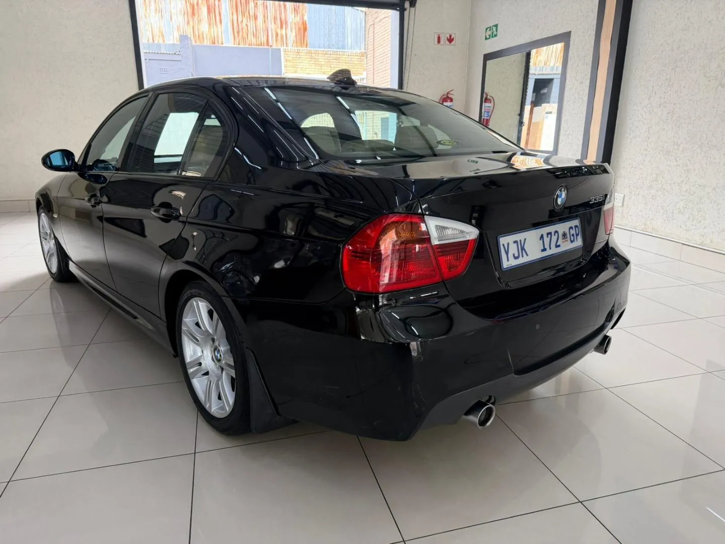 2007 BMW 3 Series 335i Auto, photo 7 of 7