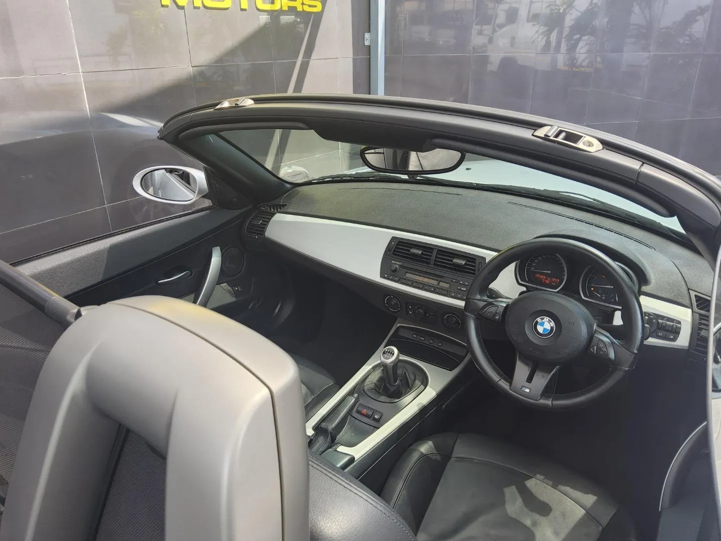 2007 BMW Z4 2.0i Roadster, photo 8 of 8