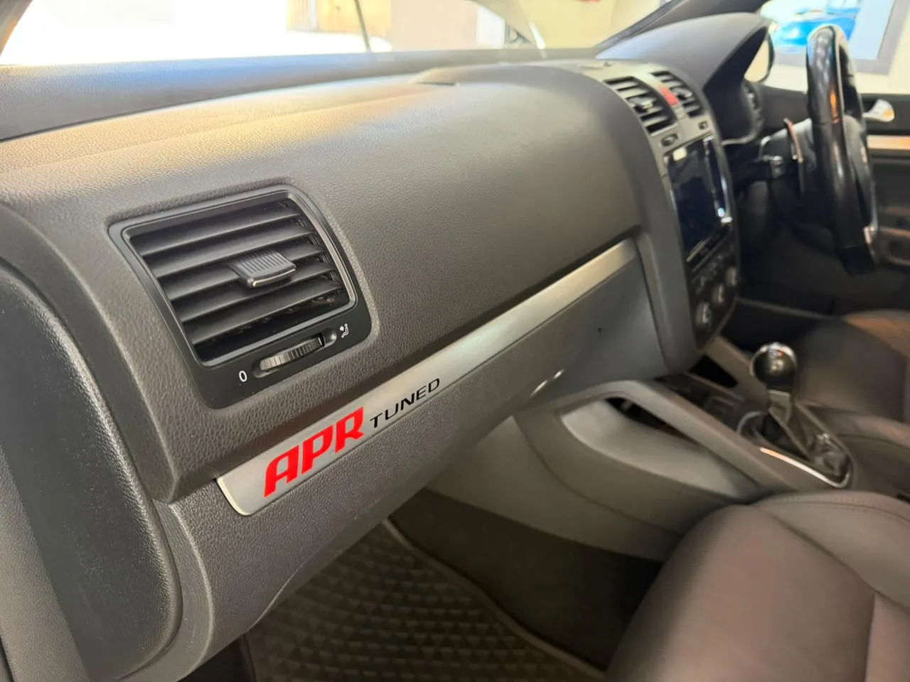 2007 Volkswagen Golf GTI Auto, photo 13 of 22