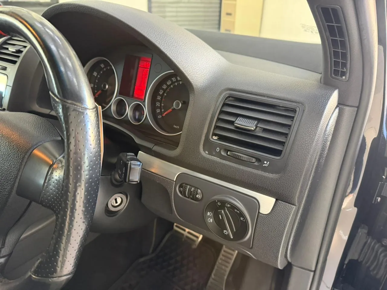 2007 Volkswagen Golf GTI Auto, photo 15 of 22