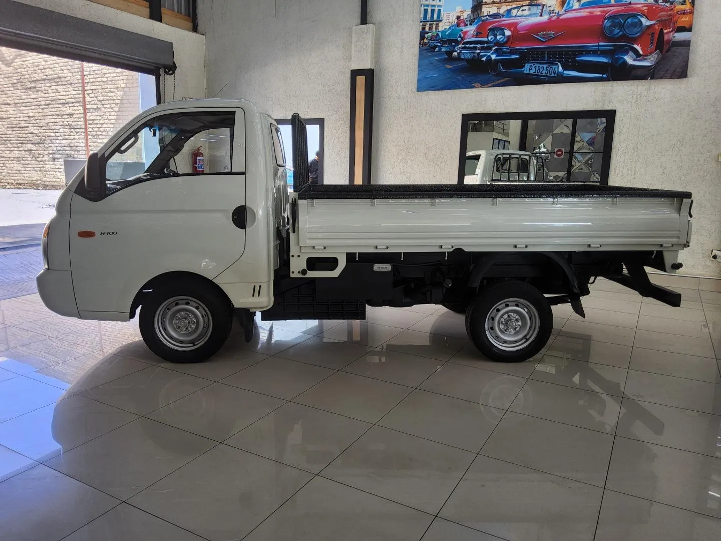 2008 Hyundai H-100 Bakkie 2.6D Tipper, photo 4 of 7