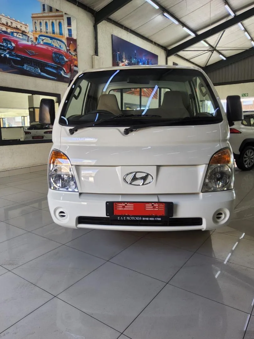 2008 Hyundai H-100 Bakkie 2.6D Tipper, photo 7 of 7