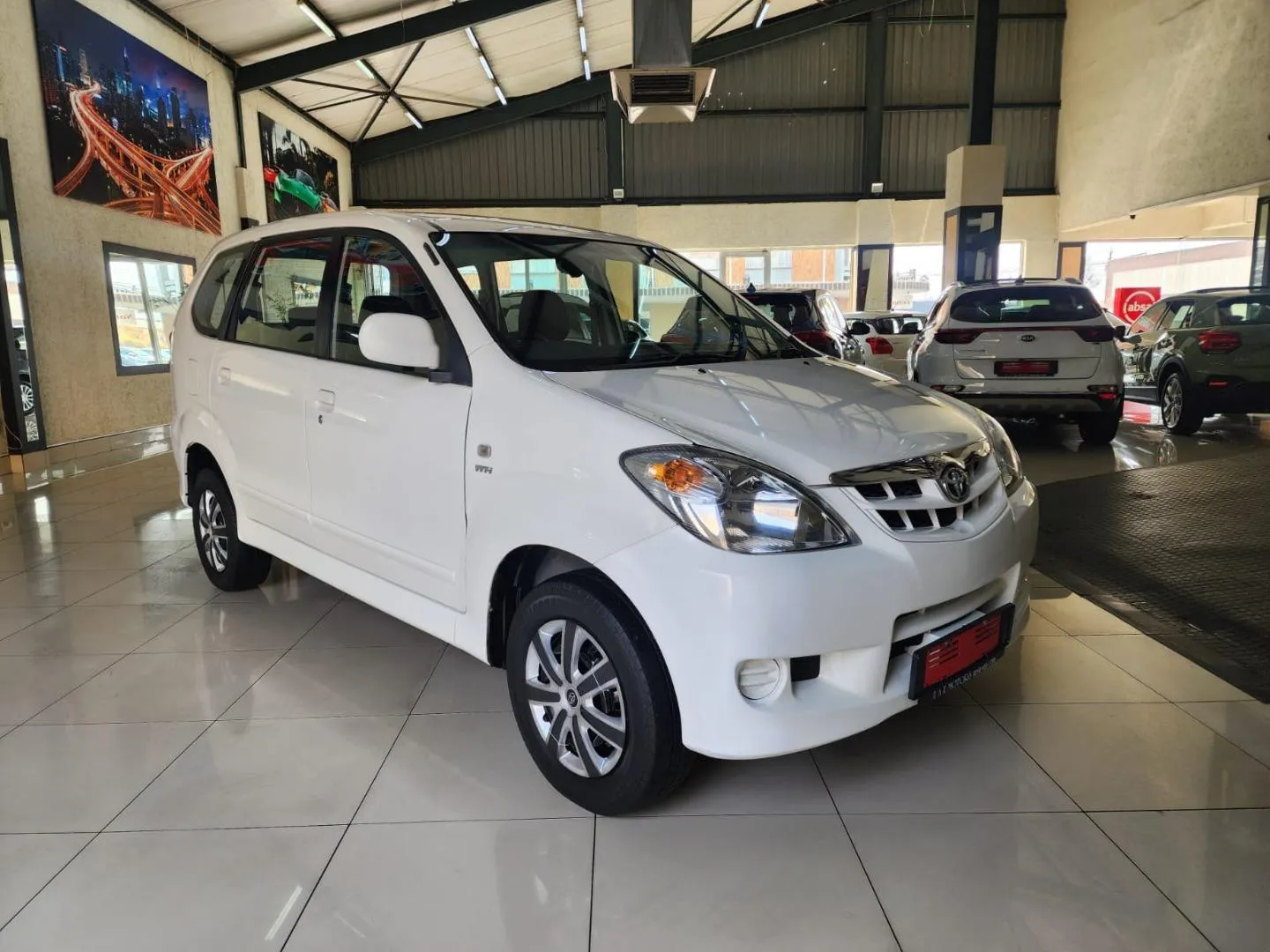 2010 Toyota Avanza 1.5 SX, photo 1 of 7