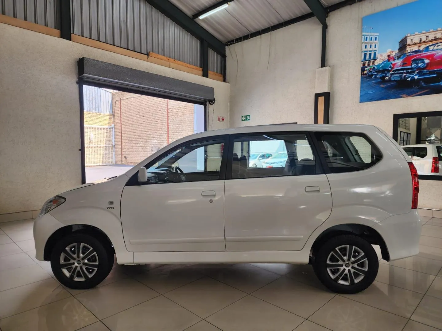 2010 Toyota Avanza 1.5 SX, photo 4 of 7