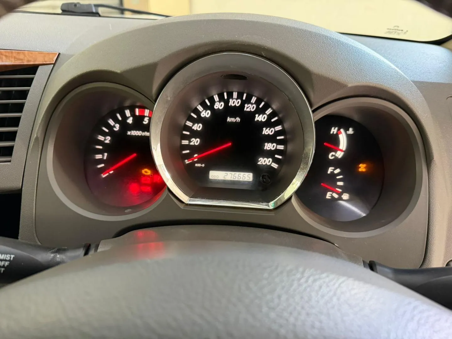 2011 Toyota Fortuner 3.0D-4D 4x4, photo 8 of 14