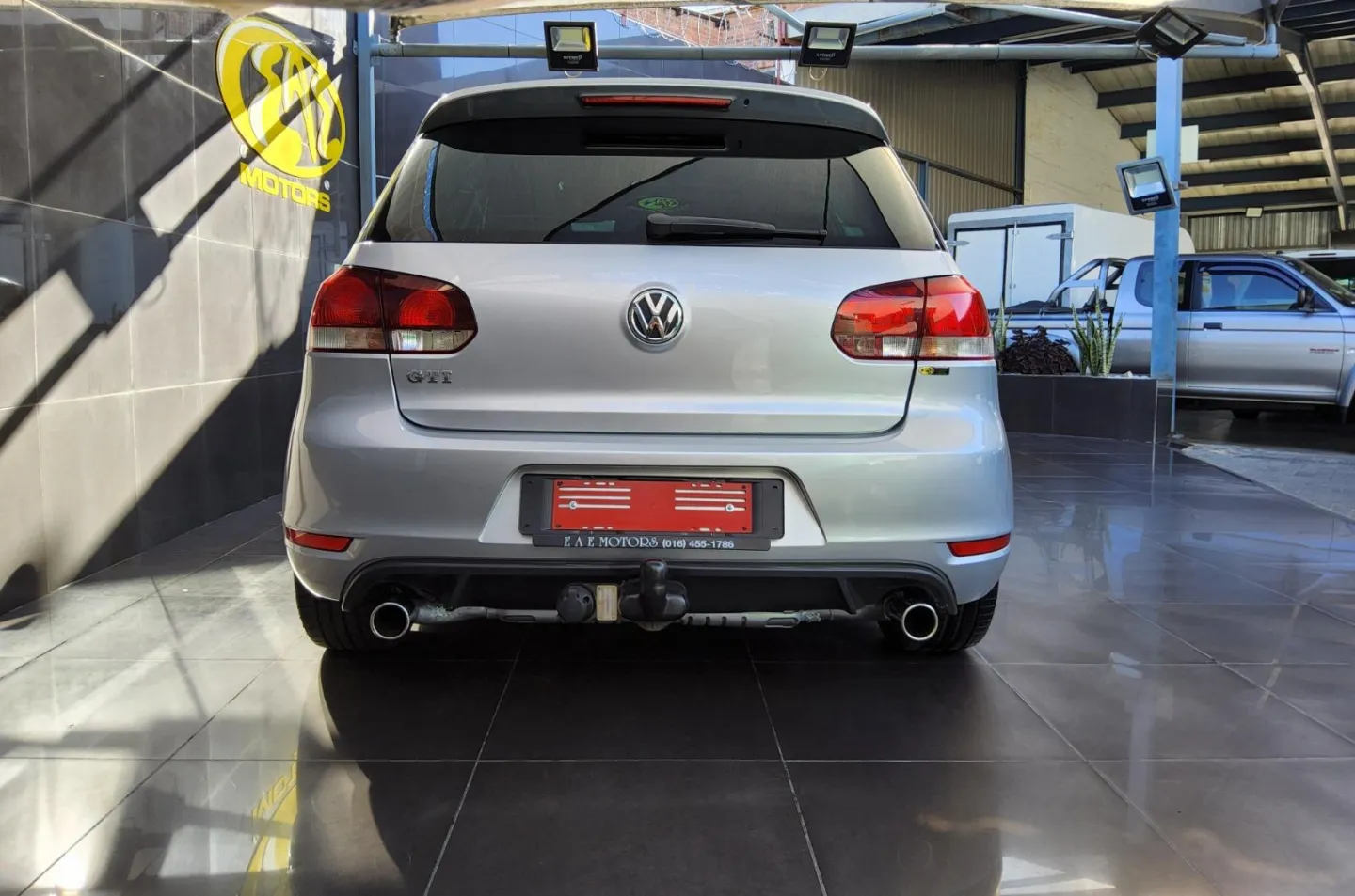 2011 Volkswagen Golf GTI Auto, photo 5 of 11