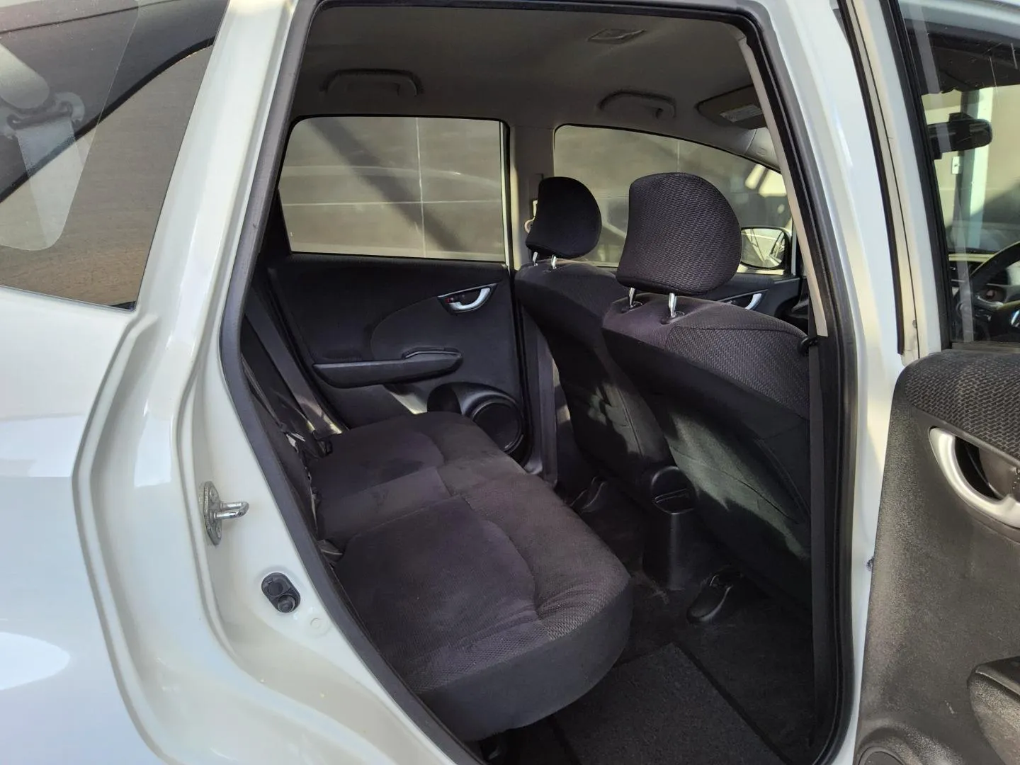 2012 Honda Jazz 1.5 Elegance Auto, photo 7 of 8