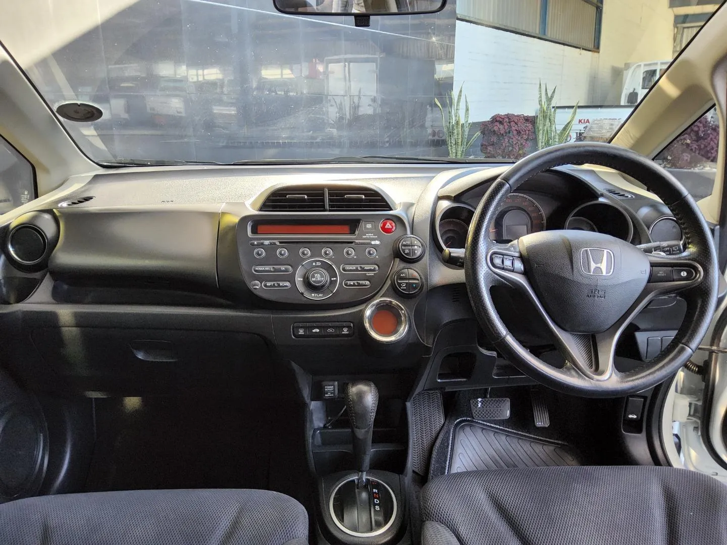 2012 Honda Jazz 1.5 Elegance Auto, photo 8 of 8