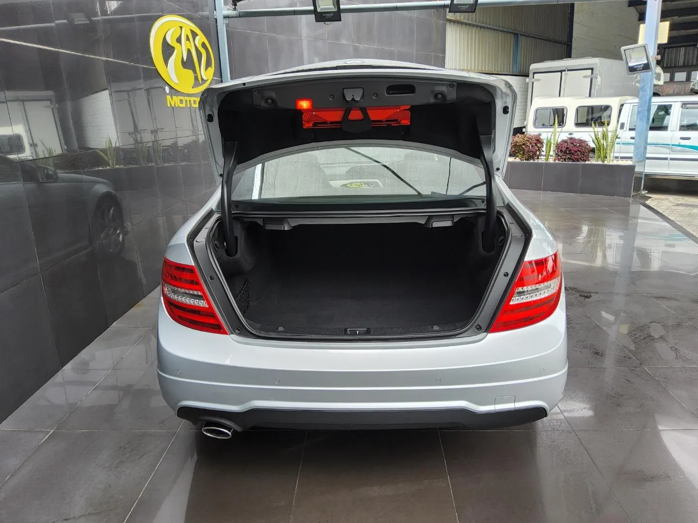 2012 Mercedes-Benz C-Class C250CDI Coupe, photo 5 of 6