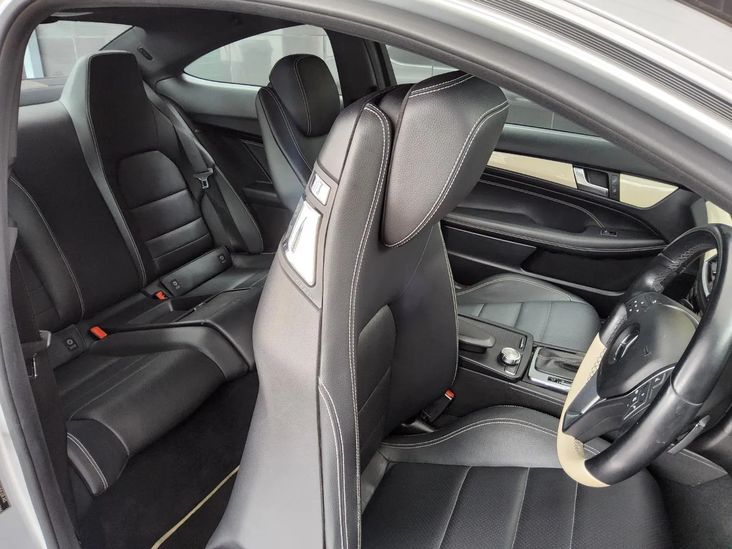 2012 Mercedes-Benz C-Class C250CDI Coupe, photo 7 of 8