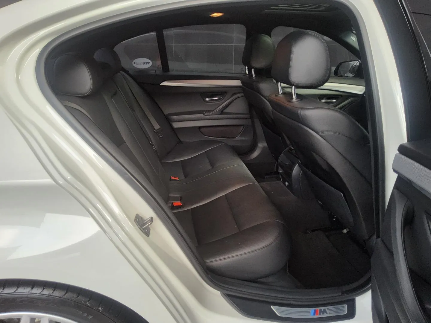 2013 BMW 5 Series 520d, photo 7 of 7