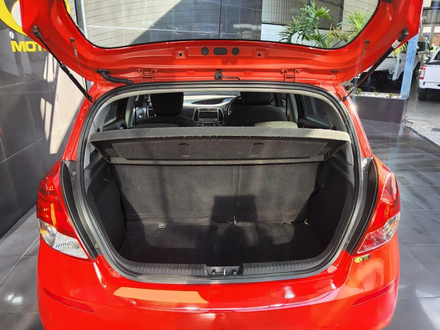 2013 Hyundai i20 1.2 Motion, photo 6 of 8