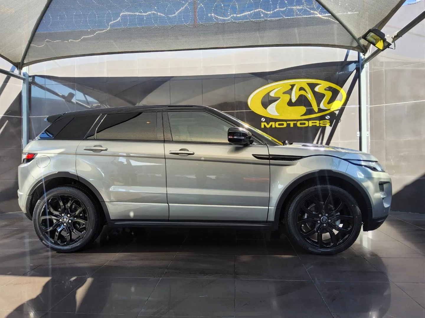 2013 Land Rover Range Rover Evoque Coupe SD4 Dynamic, photo 2 of 8