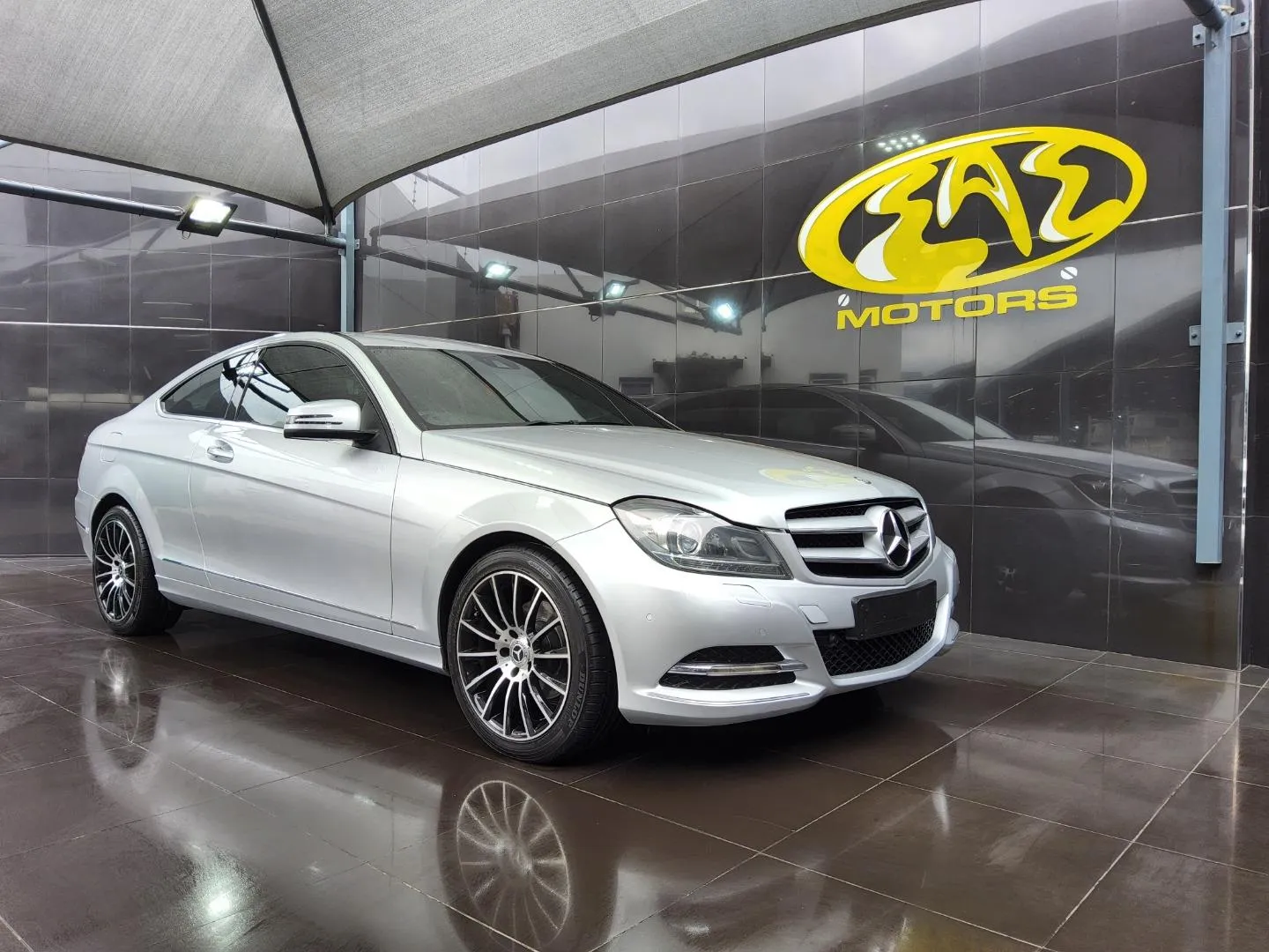 2013 Mercedes-Benz C-Class C180 Coupe Auto, photo 1 of 10