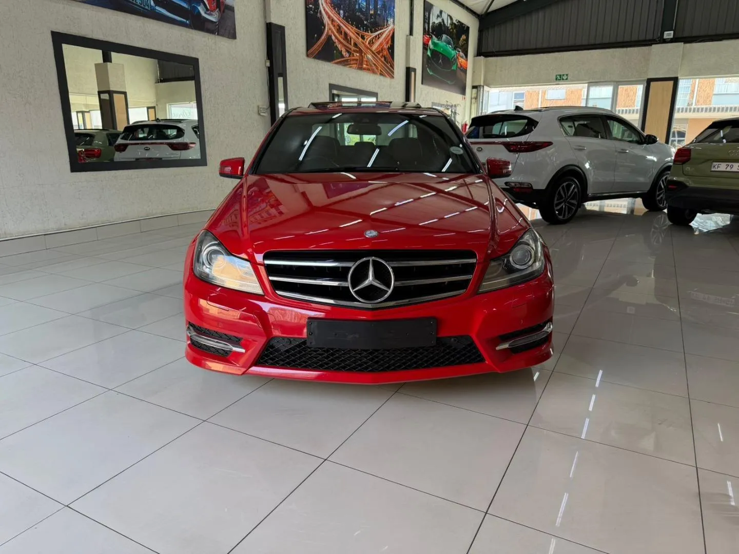 2013 Mercedes-Benz C-Class C250CDI Elegance, photo 4 of 8