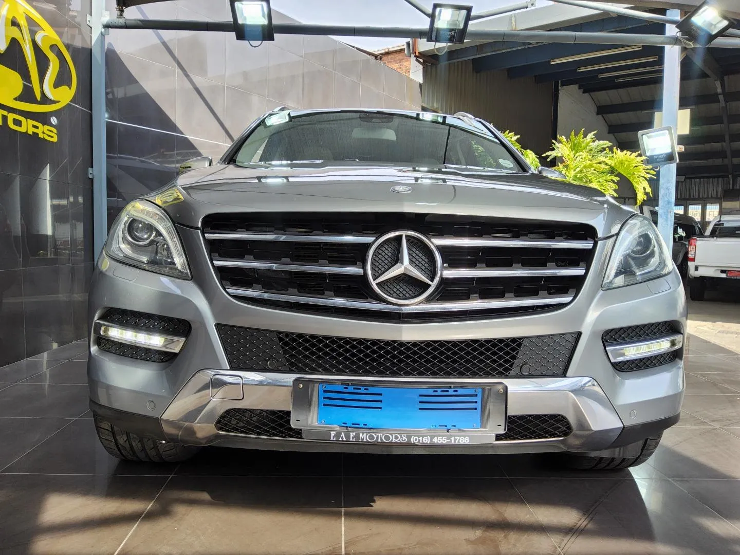 2013 Mercedes-Benz ML ML350, photo 3 of 3