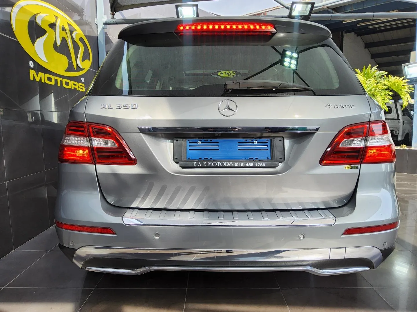 2013 Mercedes-Benz ML ML350, photo 4 of 7