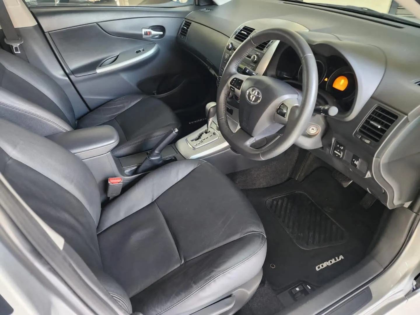 2013 Toyota Corolla 1.6 Advanced Auto, photo 11 of 11