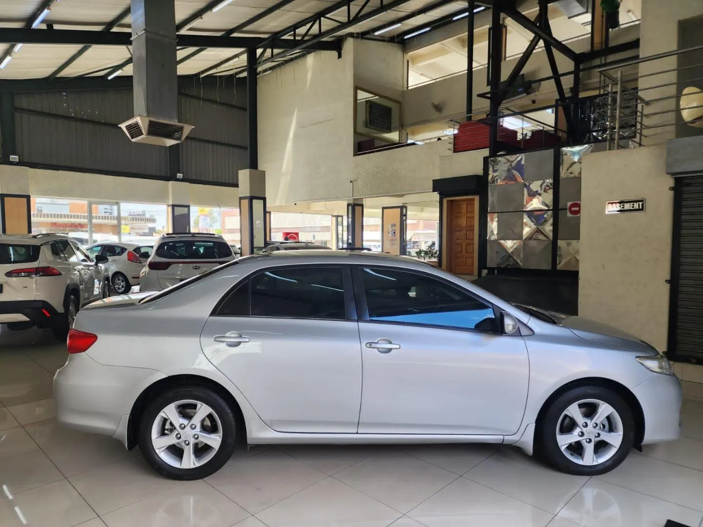 2013 Toyota Corolla 1.6 Advanced Auto, photo 3 of 11