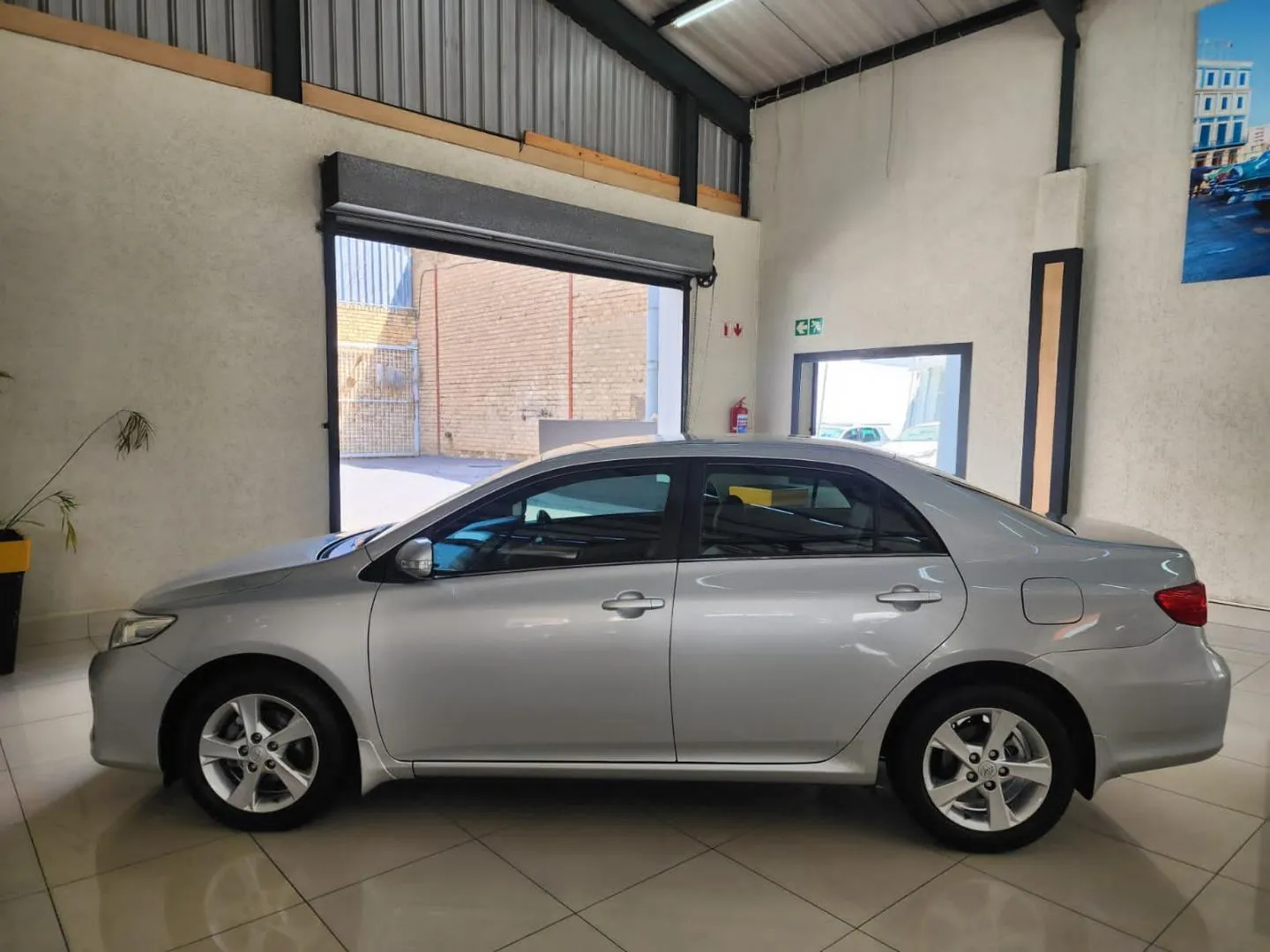 2013 Toyota Corolla 1.6 Advanced Auto, photo 4 of 11
