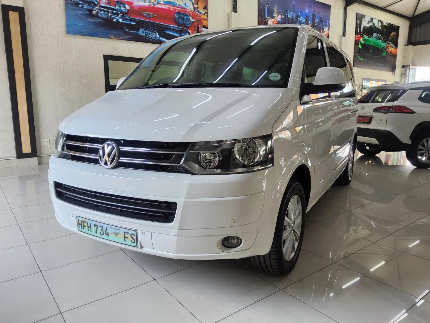 2013 Volkswagen Caravelle 2.0BiTDI Auto, photo 2 of 7