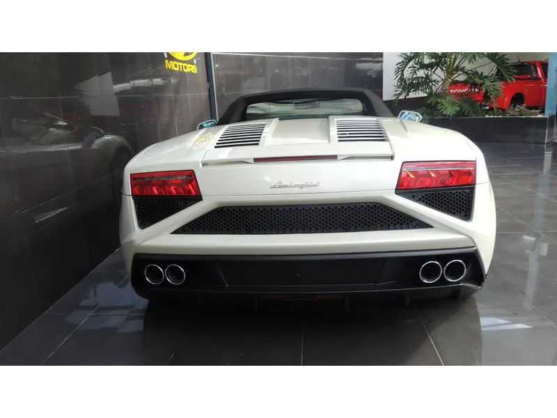 2014 Lamborghini Gallardo LP560-4 Spyder Auto, photo 5 of 11