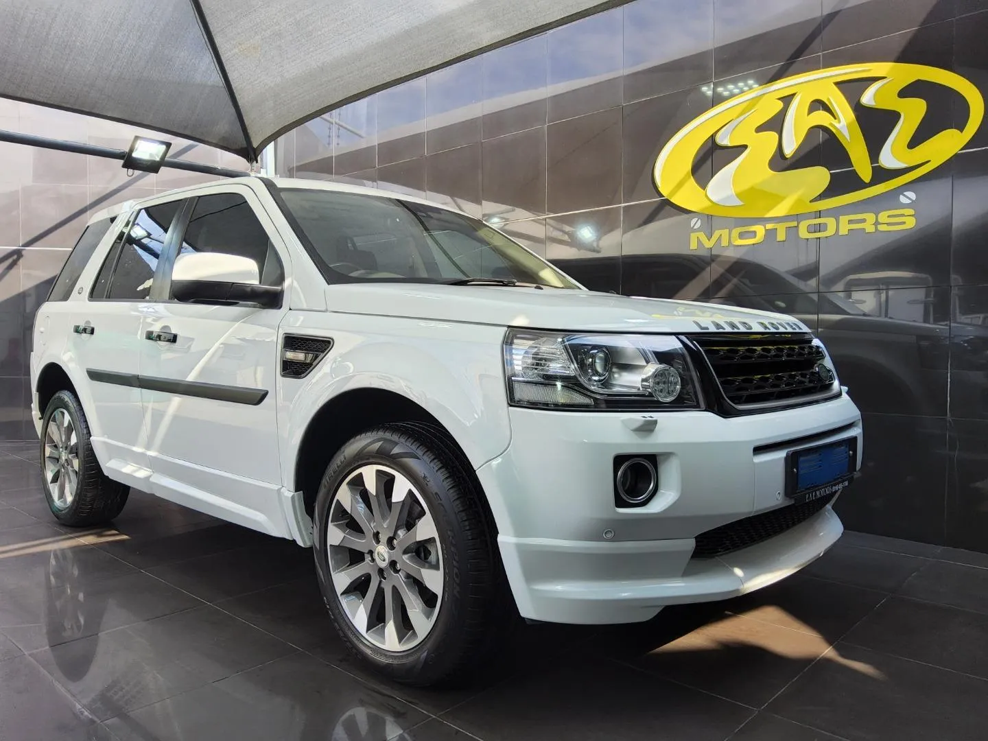2014 Land Rover Freelander 2 Si4 Dynamic, photo 1 of 8