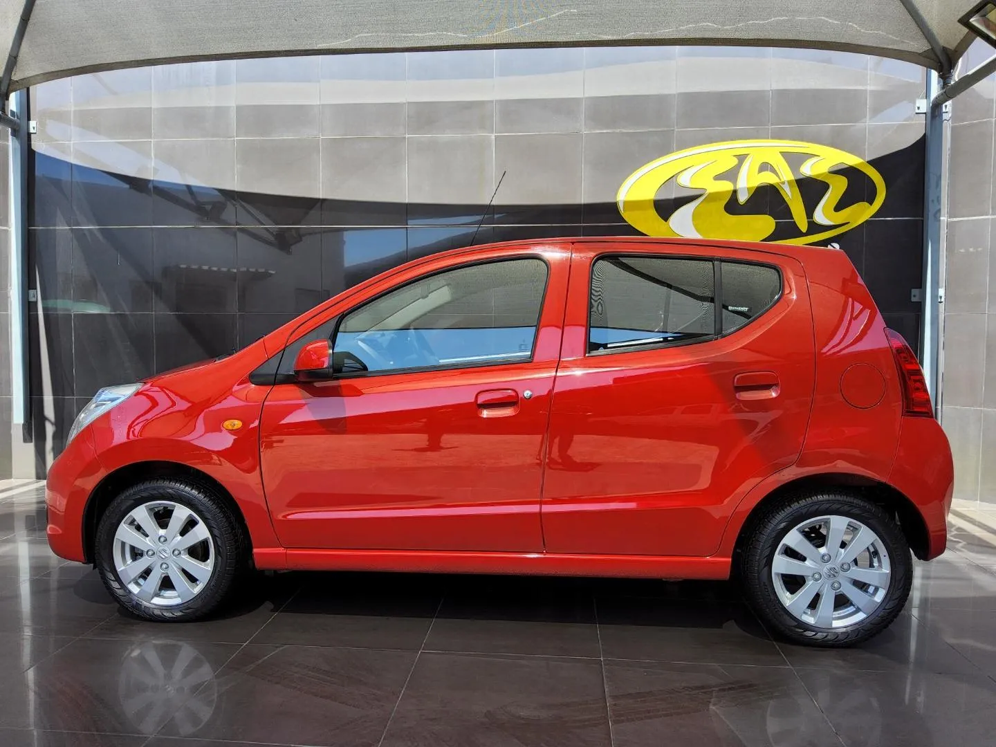 2014 Suzuki Alto 1.0 GLX, photo 3 of 8