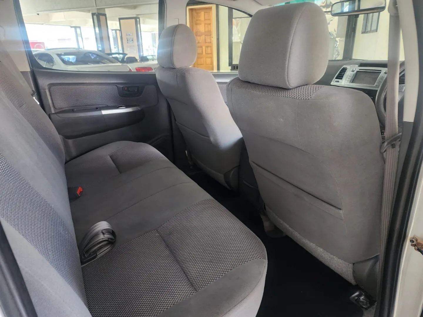 2014 Toyota Hilux 3.0D-4D double cab 4x4 Raider, photo 10 of 10