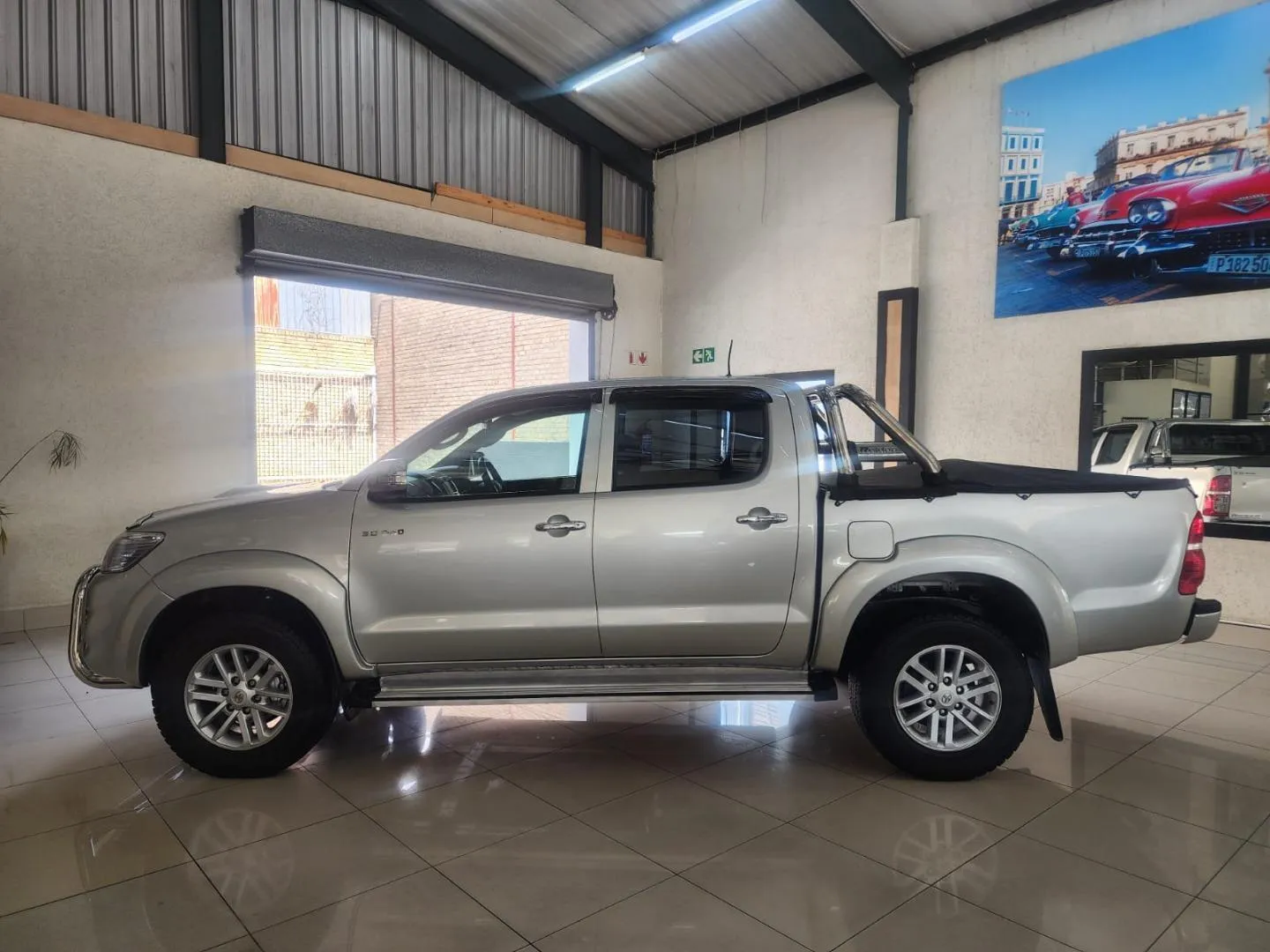 2014 Toyota Hilux 3.0D-4D double cab 4x4 Raider, photo 4 of 7