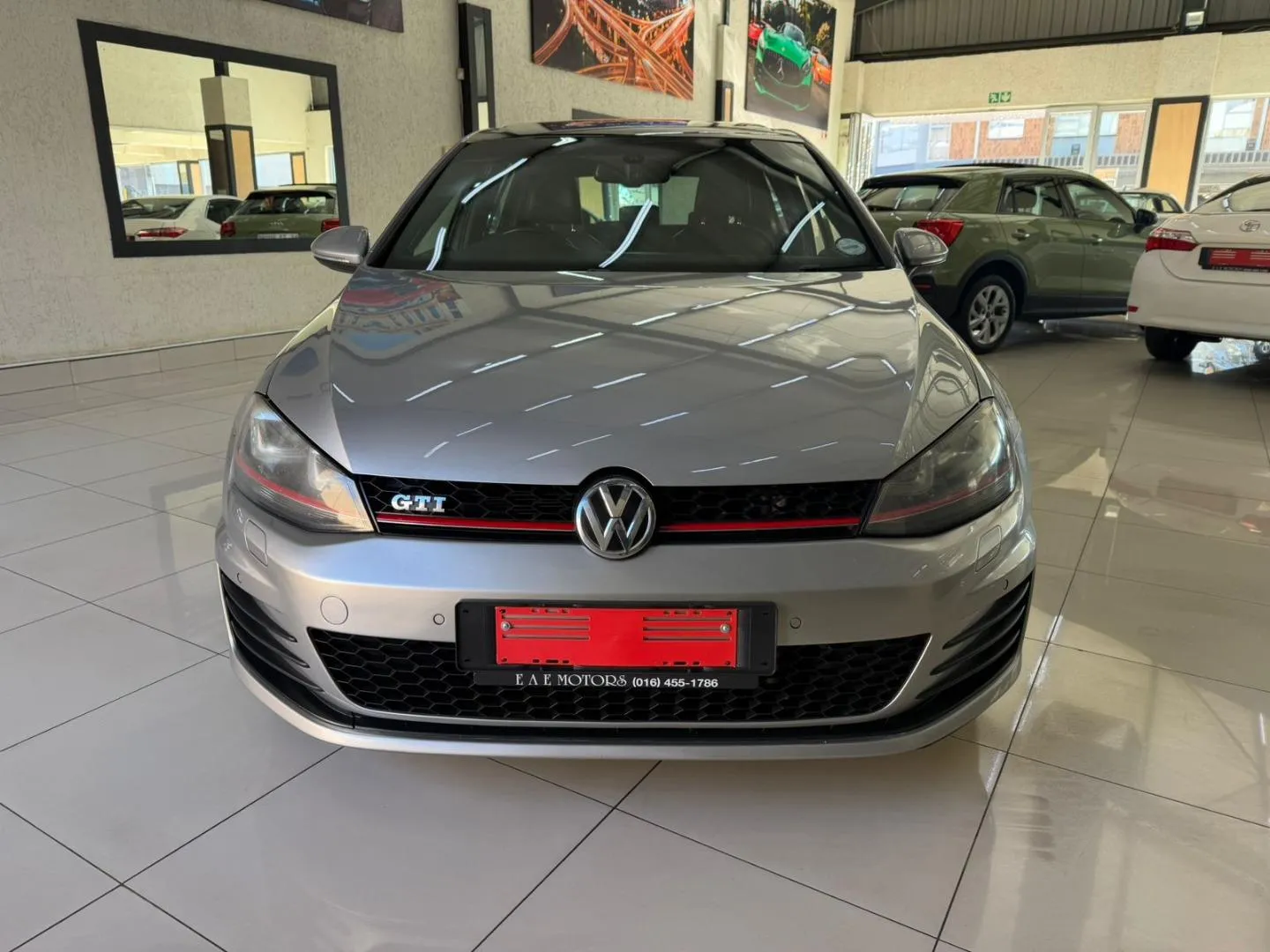 2014 Volkswagen Golf GTI Auto, photo 5 of 17