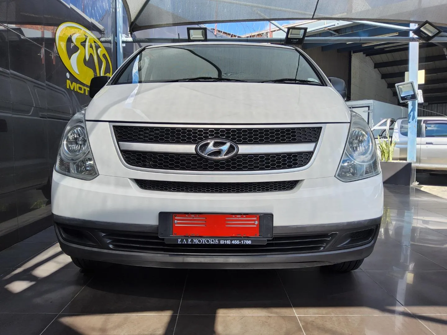 2015 Hyundai H-1 2.5CRDi Panel Van Auto, photo 5 of 8