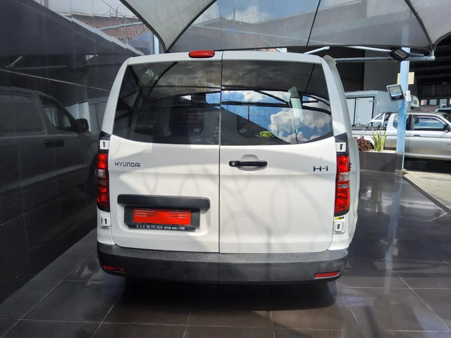 2015 Hyundai H-1 2.5CRDi Panel Van Auto, photo 6 of 8