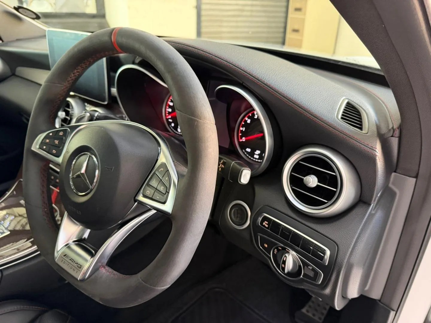 2015 Mercedes-AMG C-Class C63 S Edition 1, photo 14 of 21
