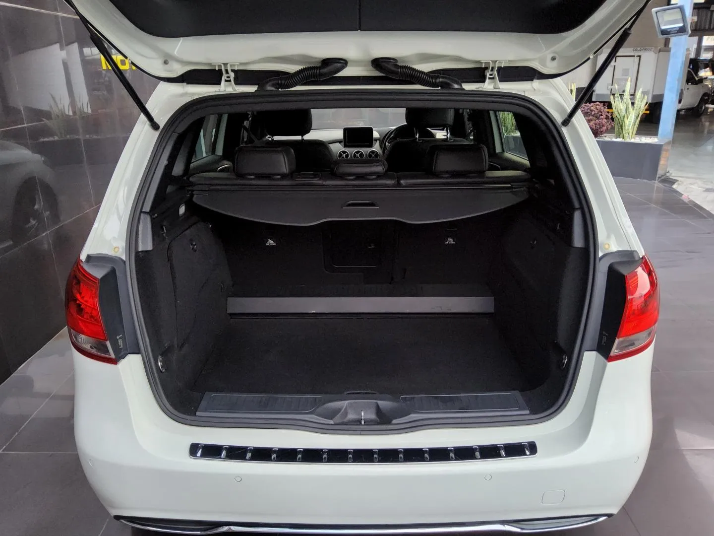 2015 Mercedes-Benz B-Class B200 Auto, photo 5 of 7
