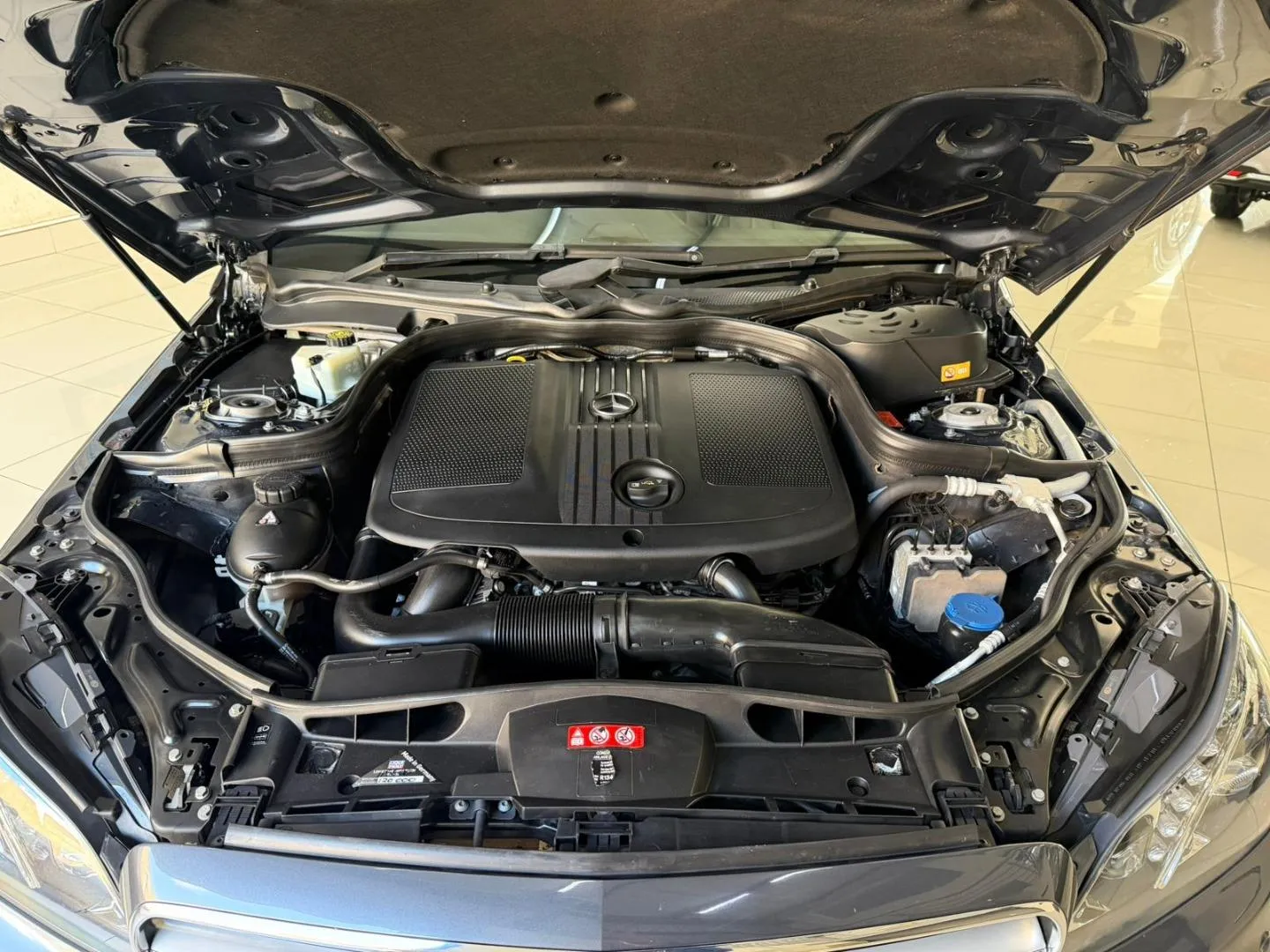 2015 Mercedes-Benz E-Class E250CDI Avantgarde, photo 23 of 23