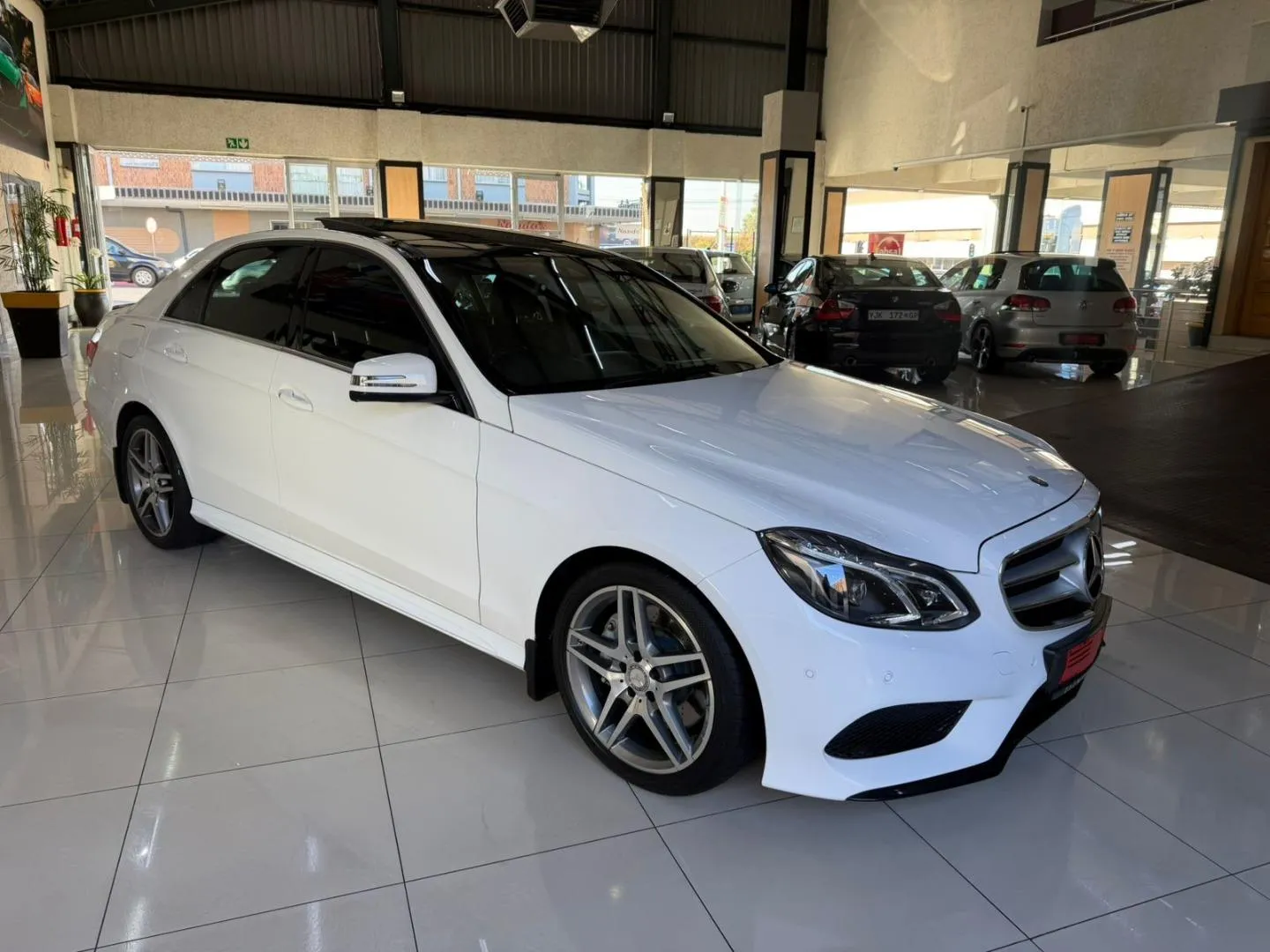 2015 Mercedes-Benz E-Class E350 BlueTec Avantgarde, photo 1 of 18