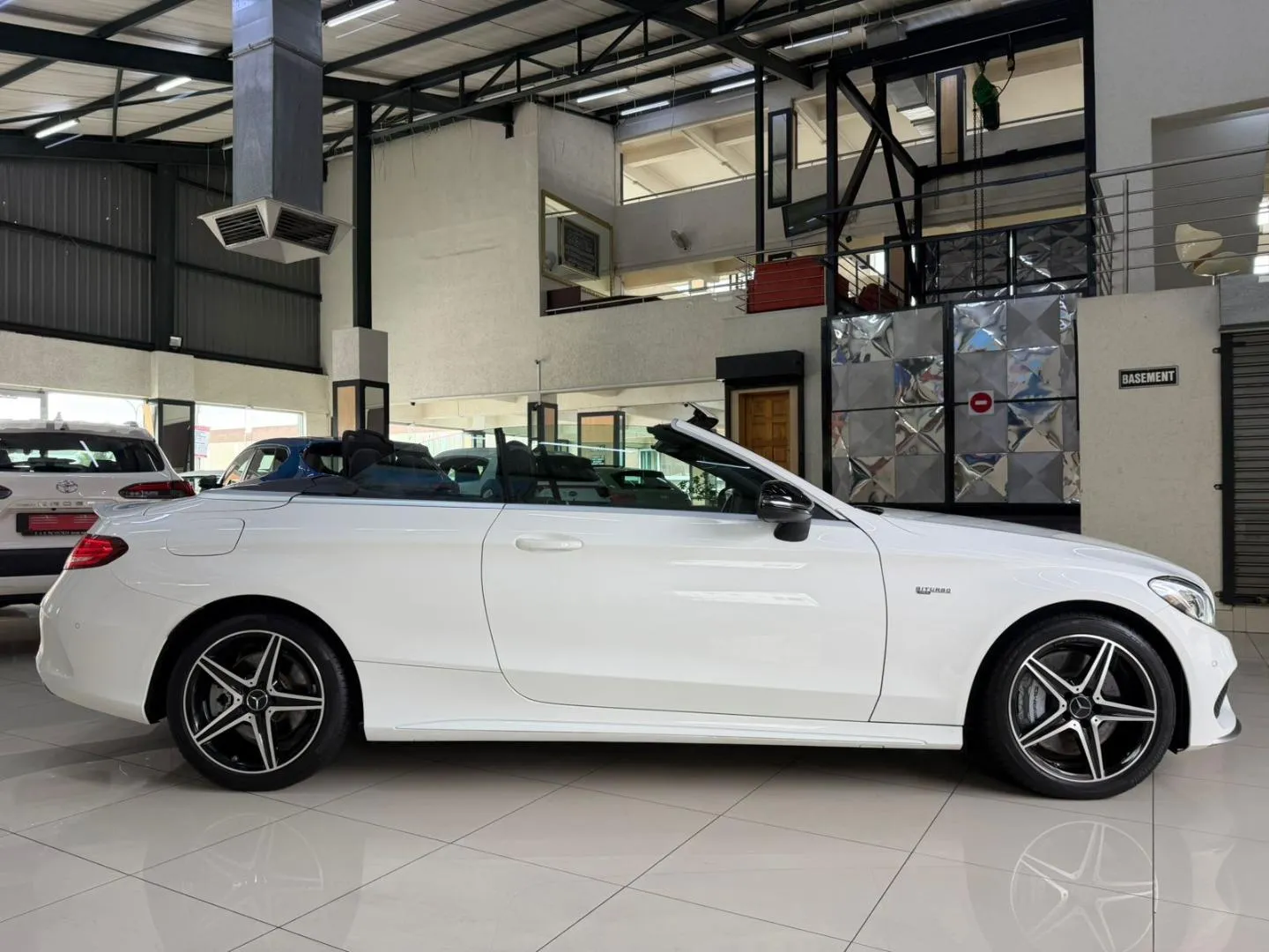 2016 Mercedes-AMG C-Class C43 Cabriolet 4Matic, photo 9 of 13