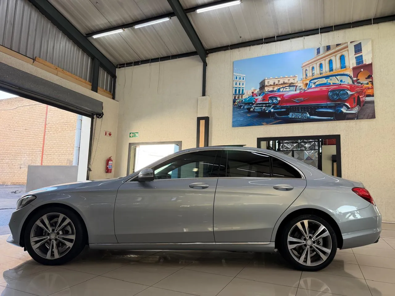 2016 Mercedes-Benz C-Class C180 Avantgarde Auto, photo 3 of 17