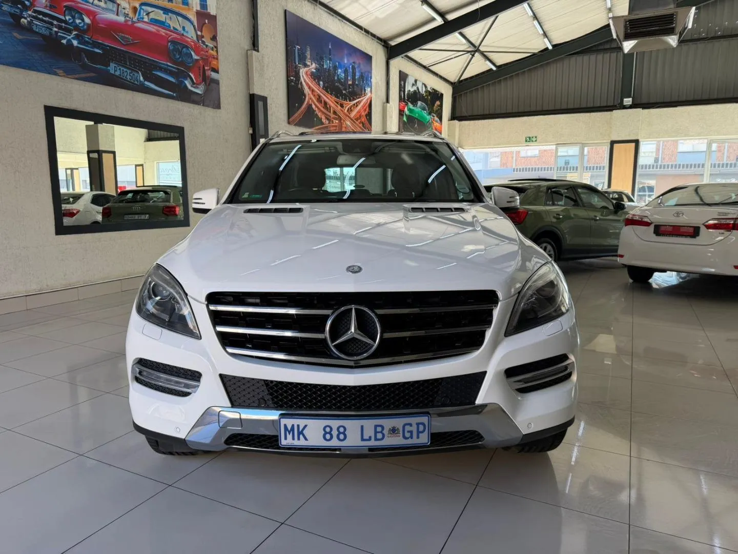 2016 Mercedes-Benz ML ML400, photo 5 of 16