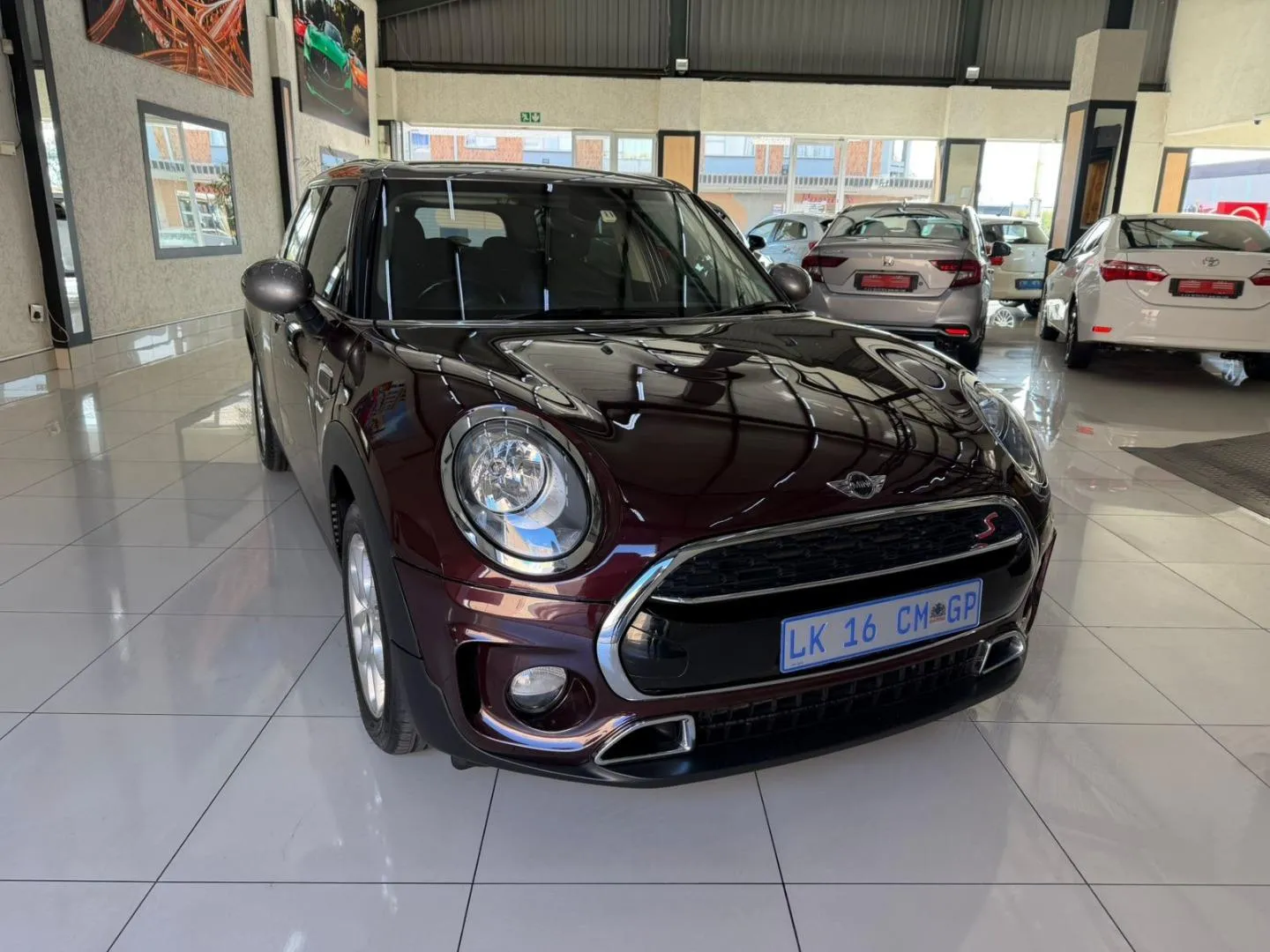 2016 MINI Clubman Cooper S Clubman, photo 1 of 8
