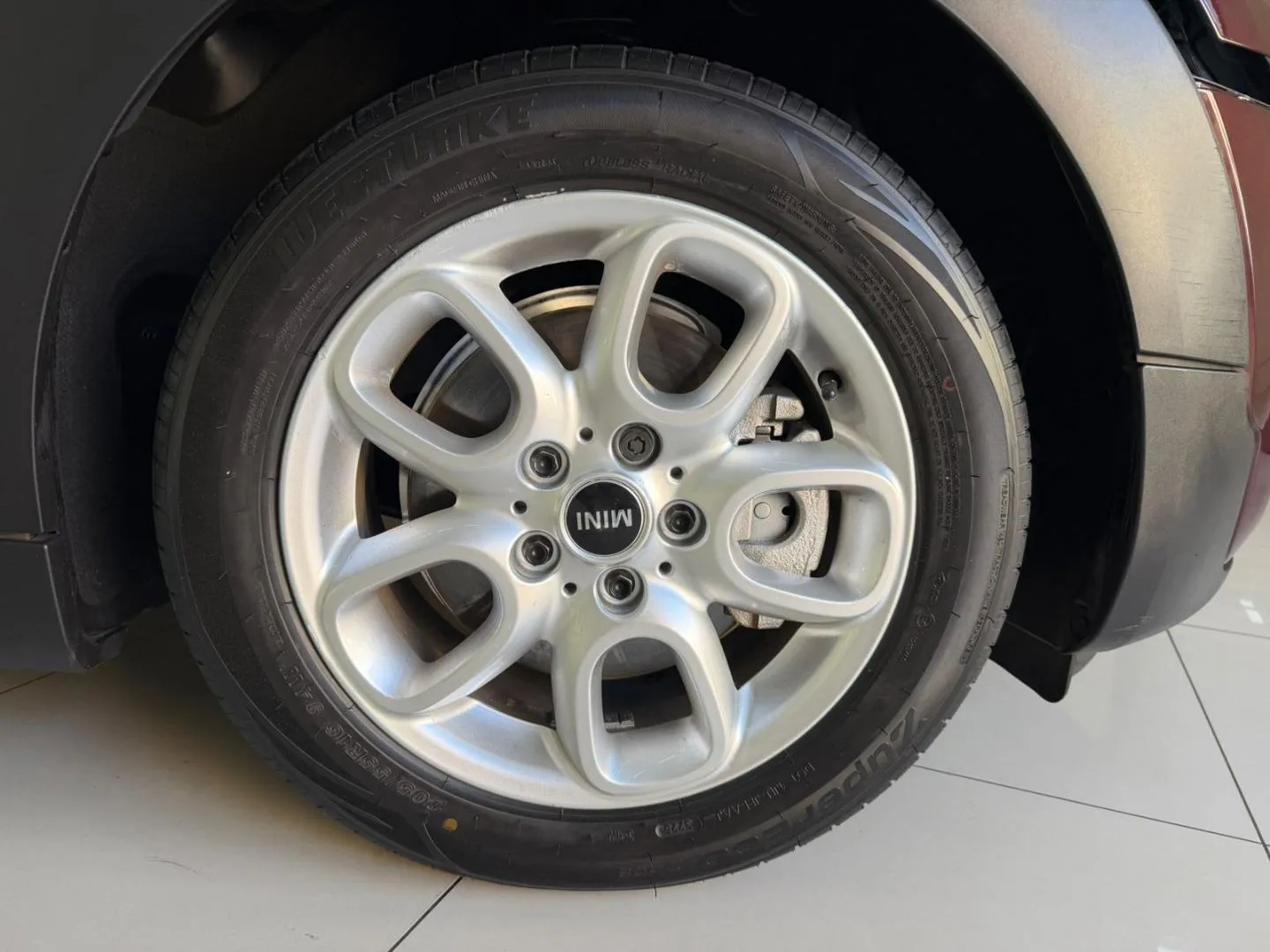 2016 MINI Clubman Cooper S Clubman, photo 15 of 16