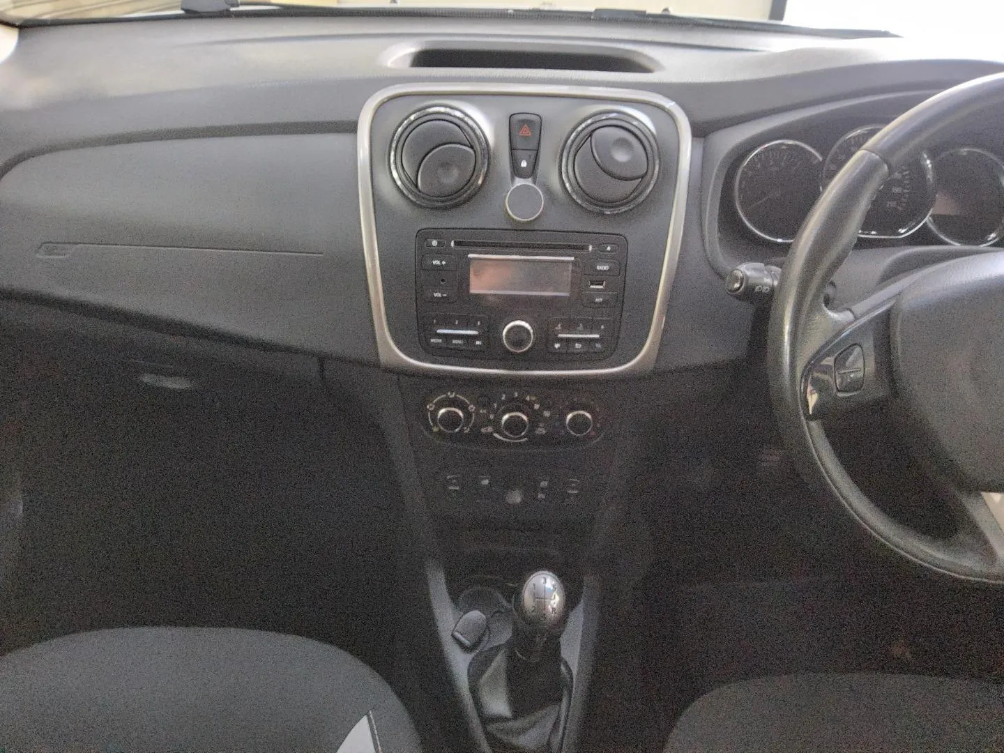 2016 Renault Sandero Stepway 66kW Turbo, photo 10 of 12