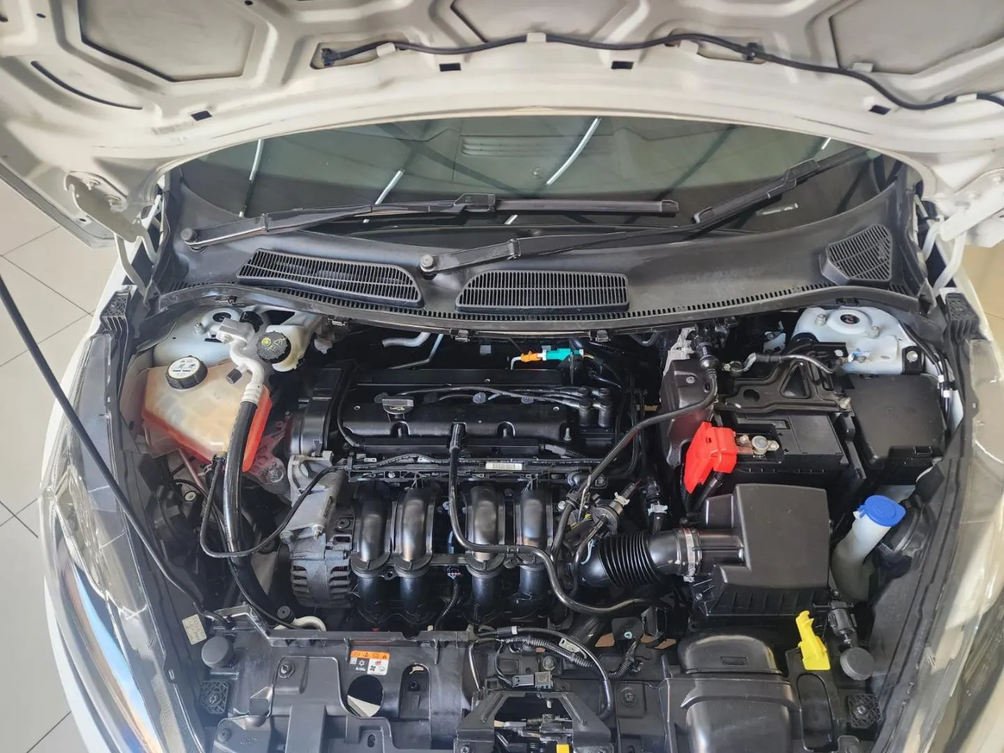 2017 Ford Fiesta 5-door 1.4 Ambiente, photo 13 of 13