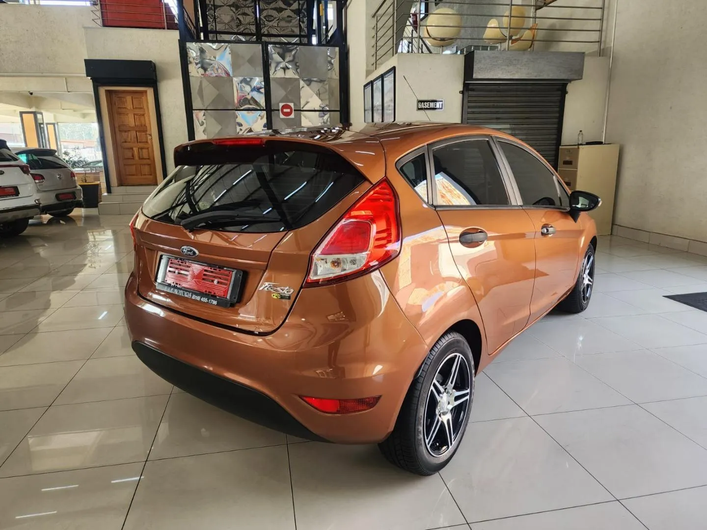 2017 Ford Fiesta 5-door 1.4 Ambiente, photo 6 of 7