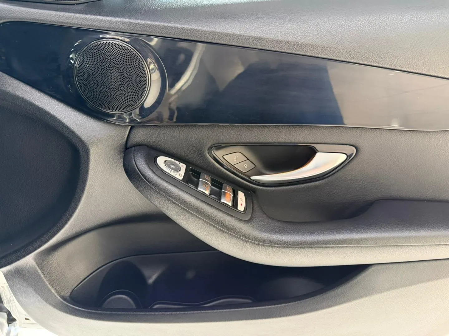 2018 Mercedes-Benz C-Class C180 Auto, photo 10 of 13