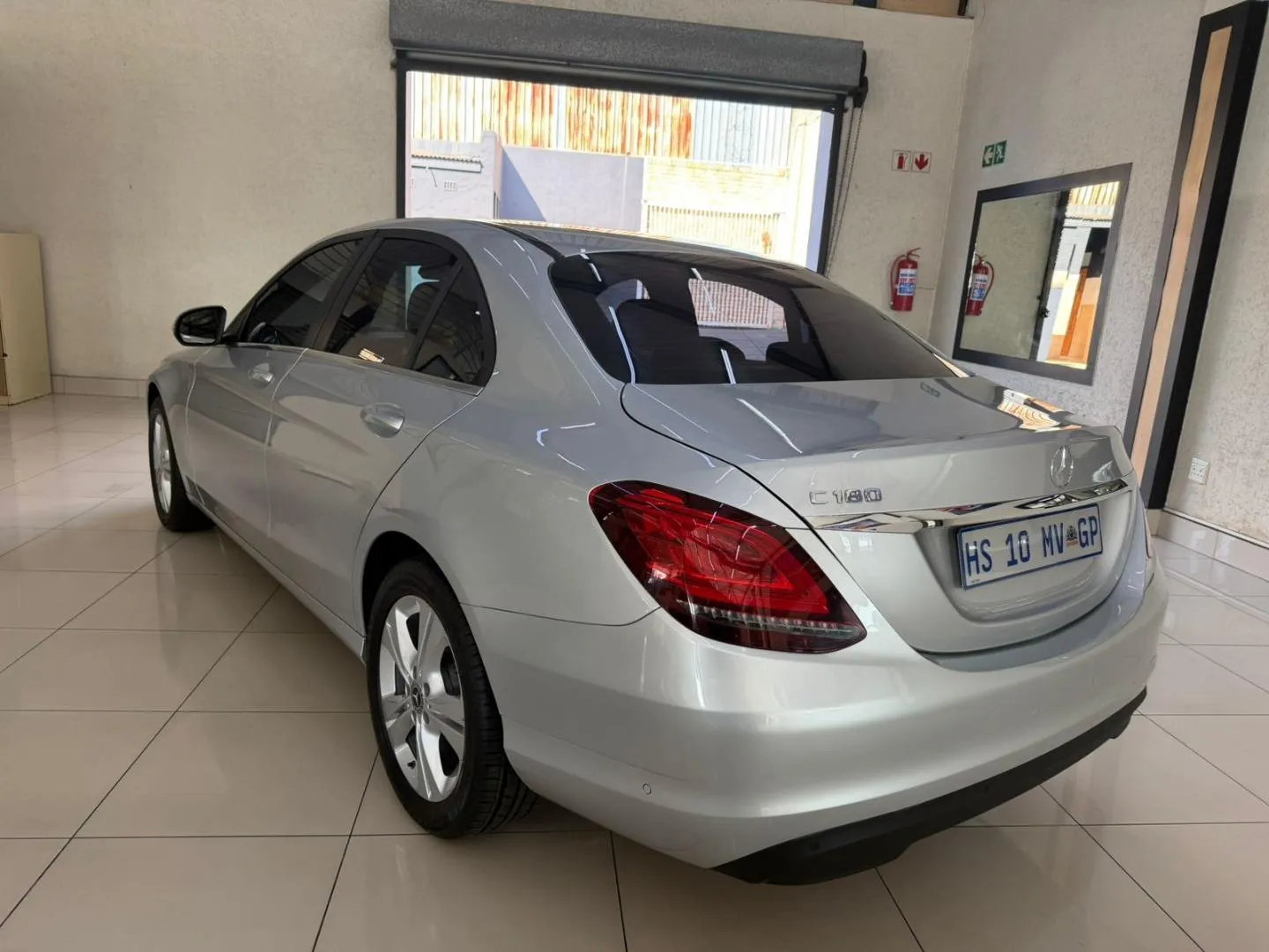 2018 Mercedes-Benz C-Class C180 Auto, photo 7 of 13