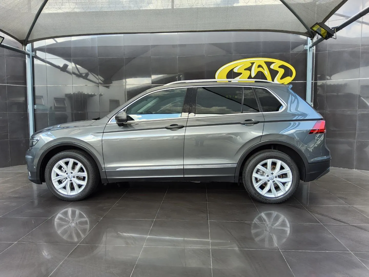2018 Volkswagen Tiguan 2.0TDI 4Motion Comfortline, photo 3 of 8